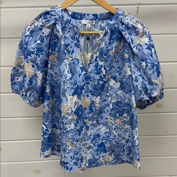 Current Air Tops - Current Air Blue and Tan Floral Blouse Size Medium NWT